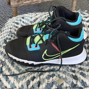 Youth 4.5 Kevin Durant basketball shoes